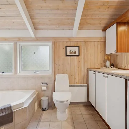 Alvy - 200m From The Sea By Interhome *