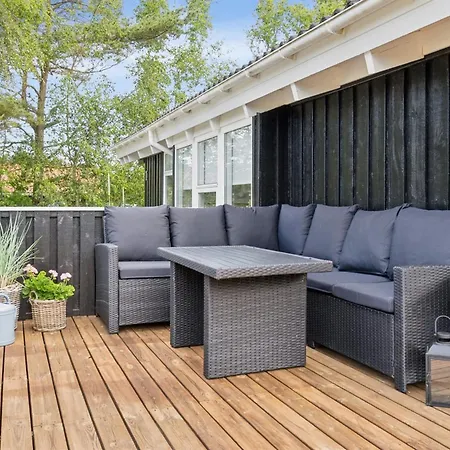 Alvy - 200m From The Sea By Interhome Feriehus
